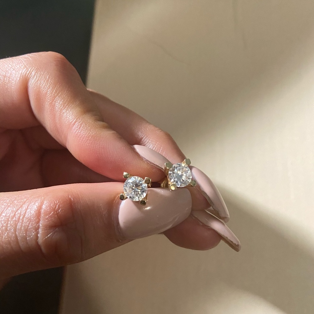 -SOLD-  Gold Diamond earrings